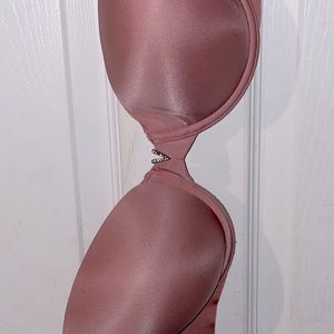 Victoria’s Secret T-shirt Bra